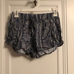 Flowy shorts